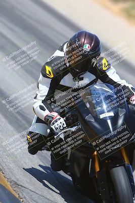 media/Mar-20-2025-Racers Edge (Thu) [[0731d8e3a1]]/2-B Group/Session 4 (Turn 3 Inside)/
